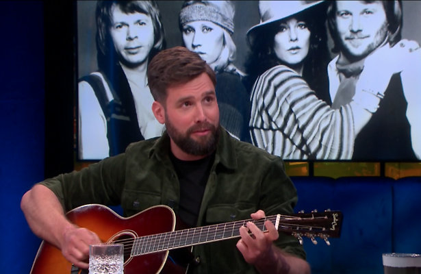 Nick & Simon geven voorproefje van nieuwe ABBA-serie